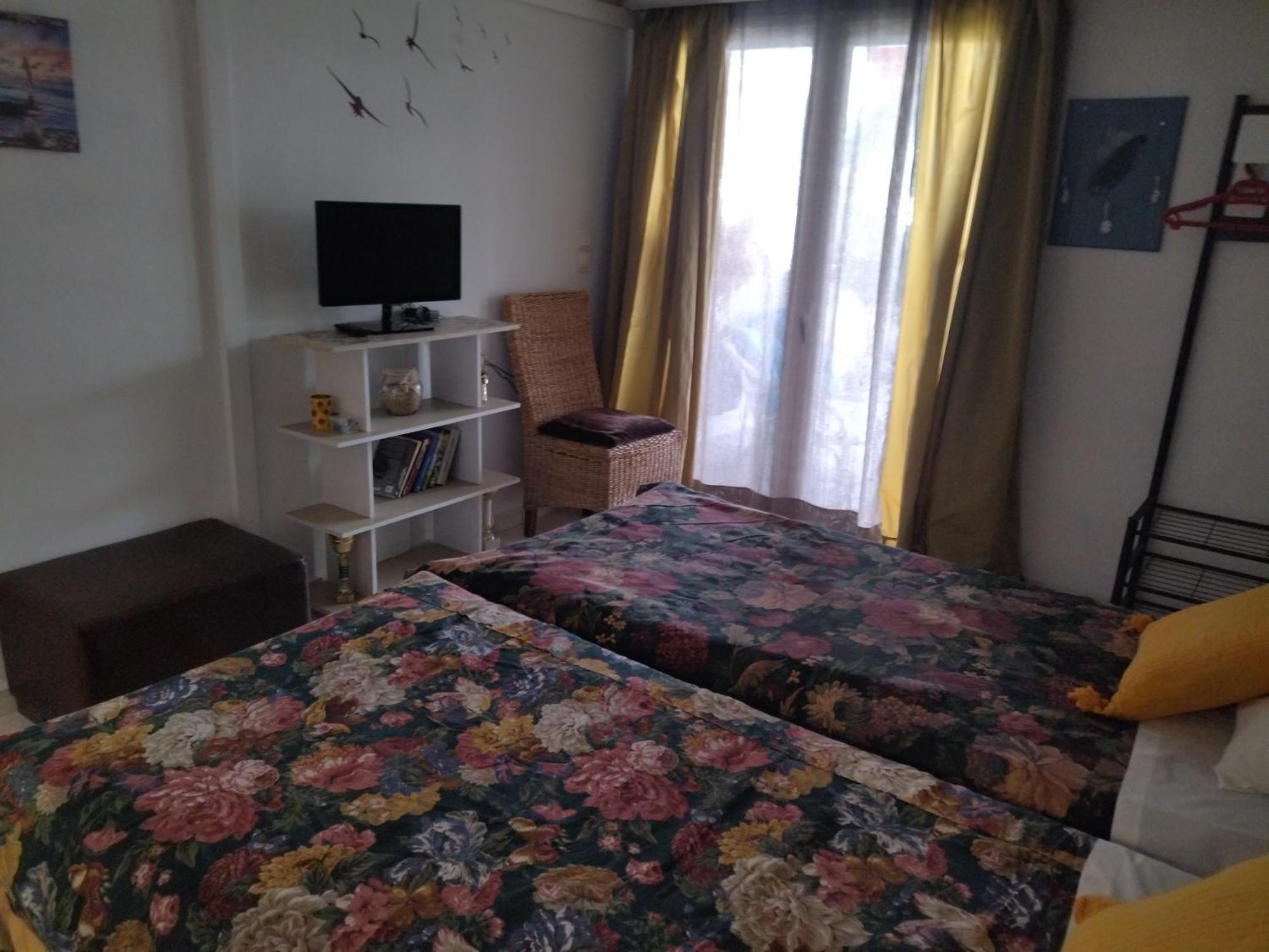 Blue Dreams Guest House Almiropotamos Bilik gambar