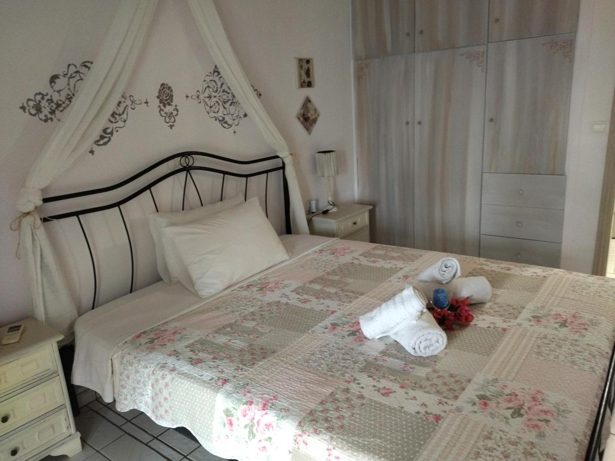 Blue Dreams Guest House Almiropotamos Bilik gambar