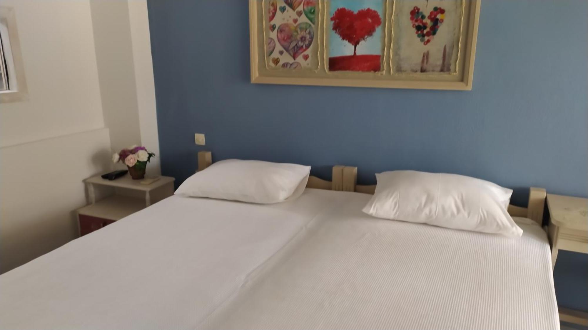 Blue Dreams Guest House Almiropotamos Bilik gambar